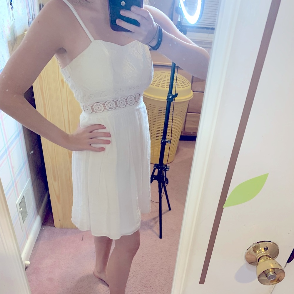 little white dress, perfect for grad